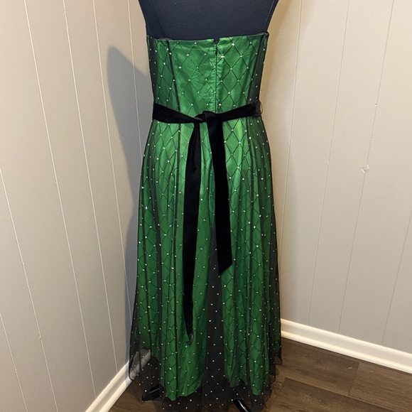 B14 Papell Boutique Evening Women’s 10 Green and Black Maxi Dress - Picture 4 of 7